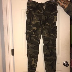 Cargo camo pants